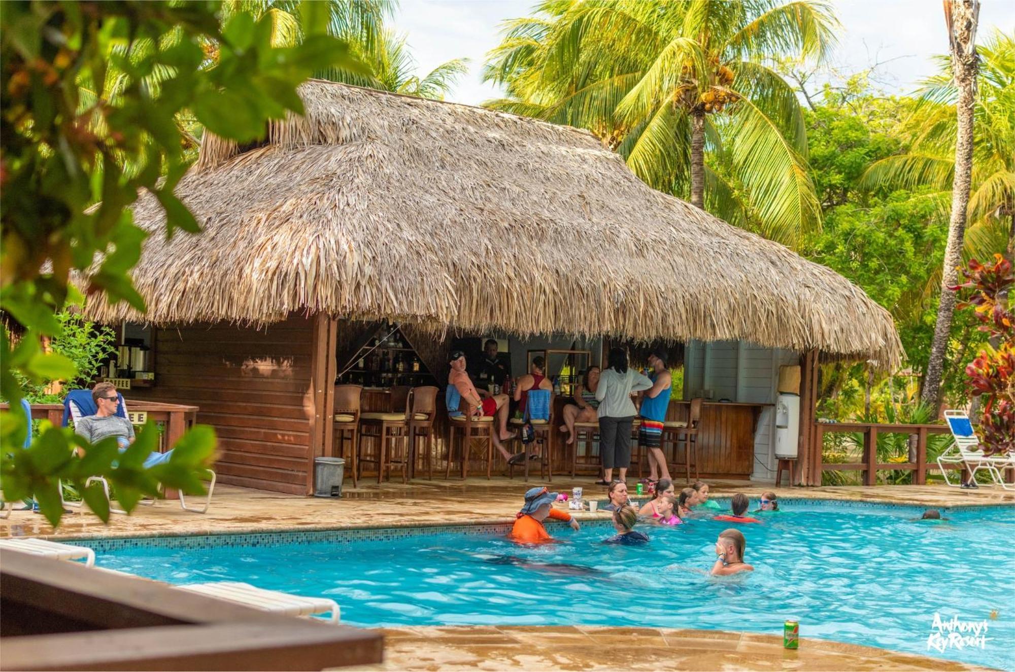 Anthony'S Key Resort Sandy Bay Exterior photo