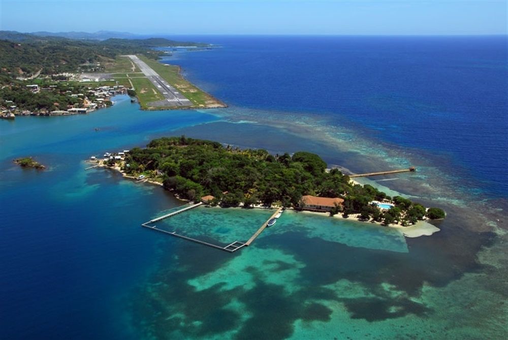 Anthony'S Key Resort Sandy Bay Exterior photo